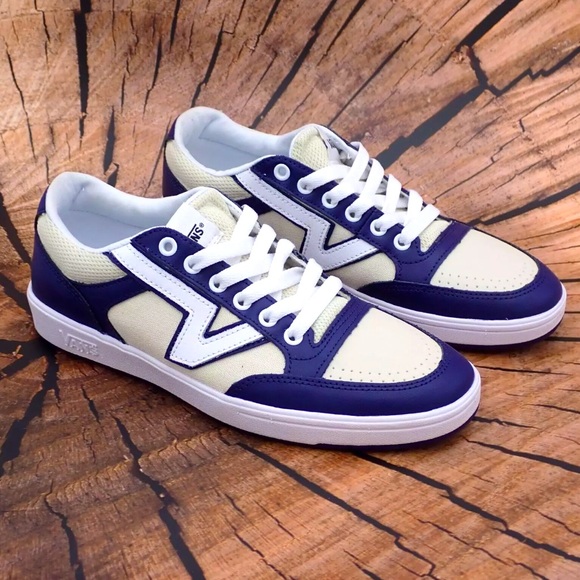 New Vans ComfyCush Lowland Leather Canvas Shoes White Blue Men's 8.5 Womens 10